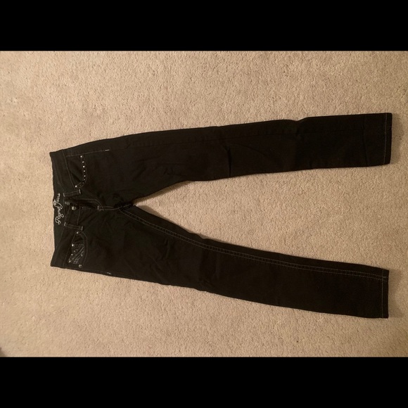 Request Jeans - Picture 2 of 5